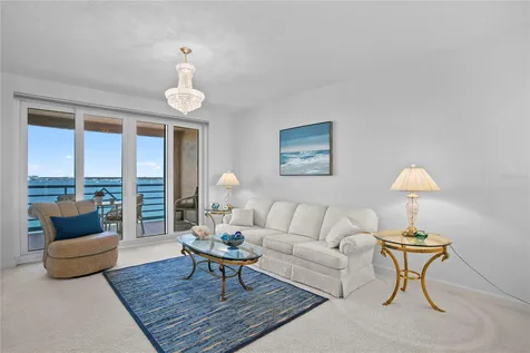 4971 Bacopa Lane S St Petersburg FL 33715