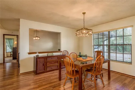 1462 Lakeview Drive Tarpon Springs FL 34689