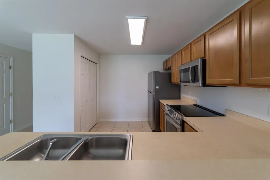 12724 Lexington Summit Street Orlando FL 32828