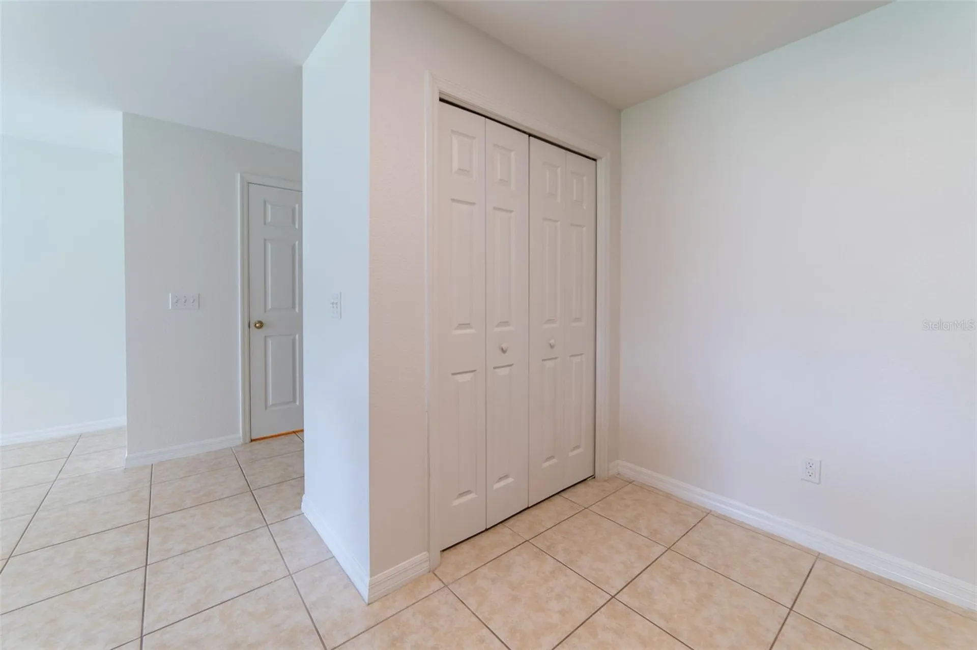 12724 Lexington Summit Street Orlando FL 32828