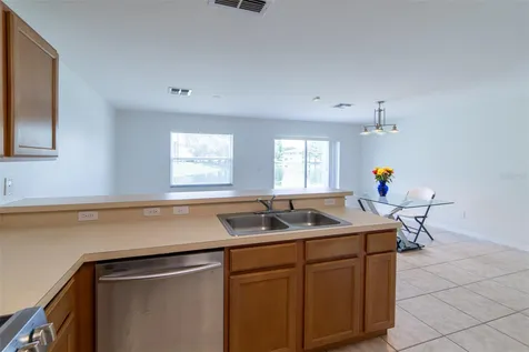 12724 Lexington Summit Street Orlando FL 32828