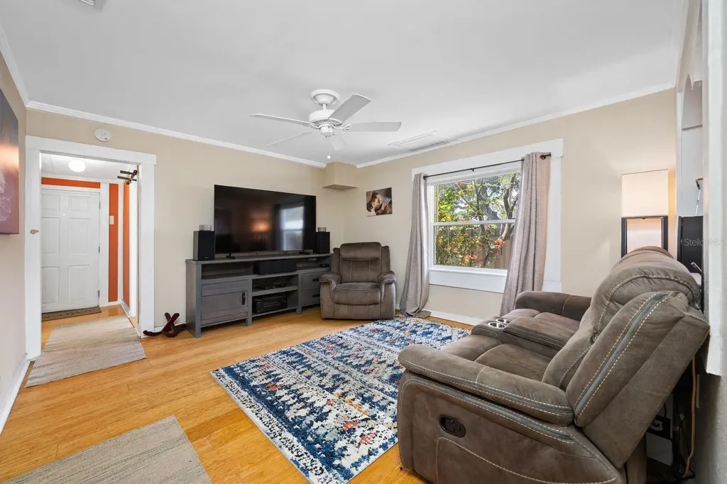 907 18th Avenue W Palmetto FL 34221