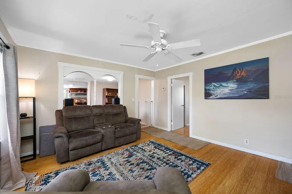 907 18th Avenue W Palmetto FL 34221