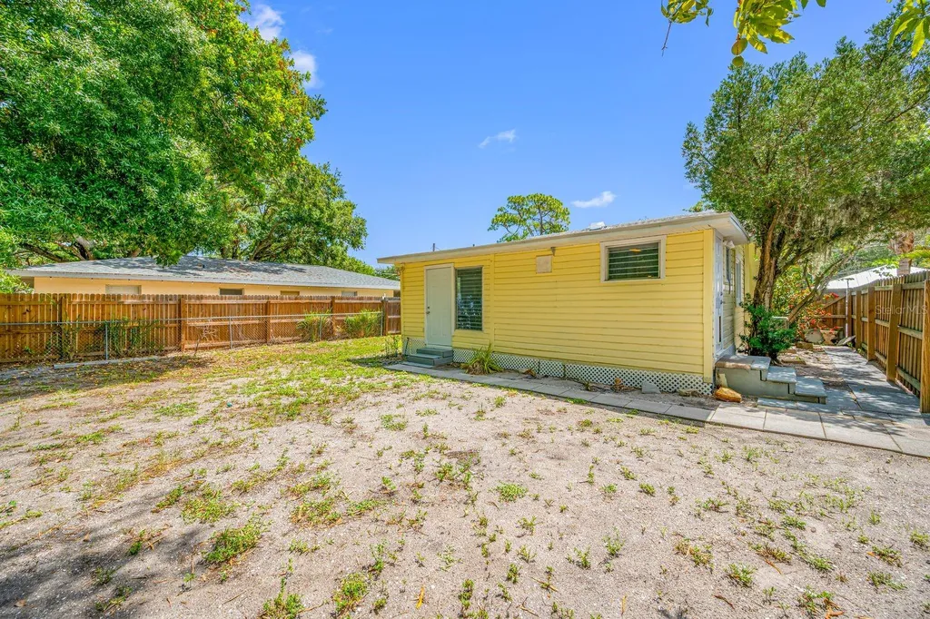 907 18th Avenue W Palmetto FL 34221