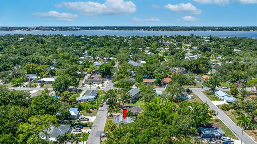 907 18th Avenue W Palmetto FL 34221