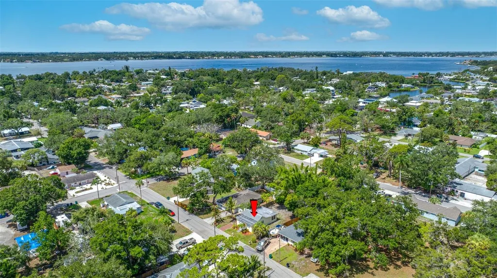 907 18th Avenue W Palmetto FL 34221