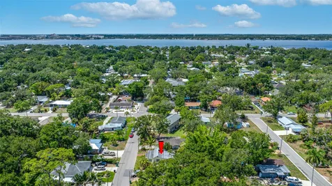 907 18th Avenue W Palmetto FL 34221