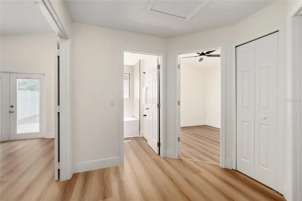 2011 Plainfield Drive Orlando FL 32812