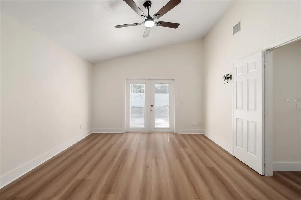 2011 Plainfield Drive Orlando FL 32812