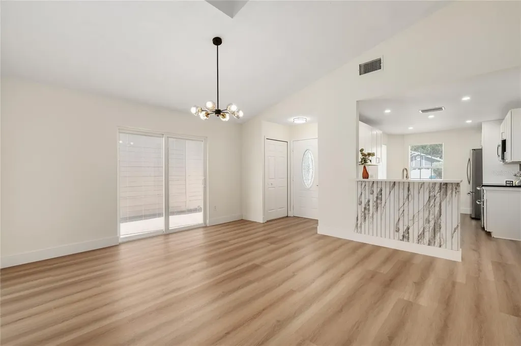 2011 Plainfield Drive Orlando FL 32812