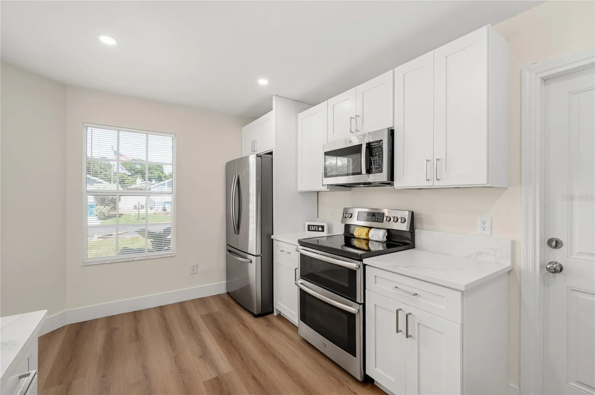 2011 Plainfield Drive Orlando FL 32812