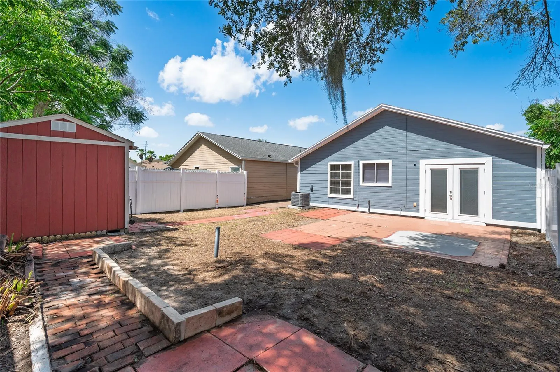 2011 Plainfield Drive Orlando FL 32812