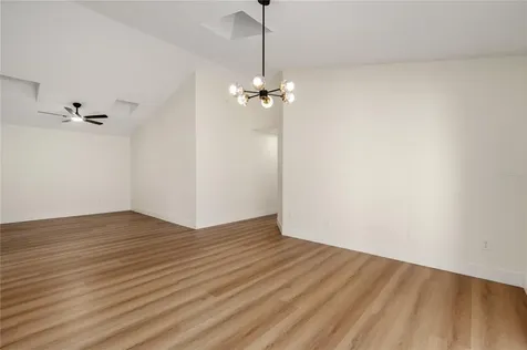 2011 Plainfield Drive Orlando FL 32812