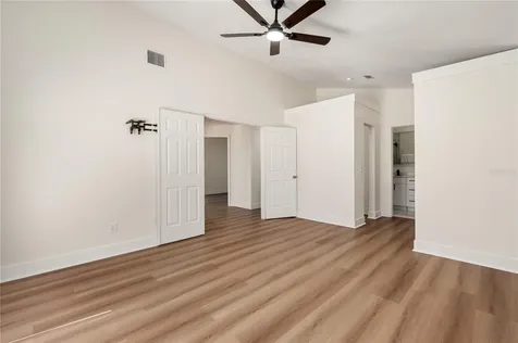 2011 Plainfield Drive Orlando FL 32812