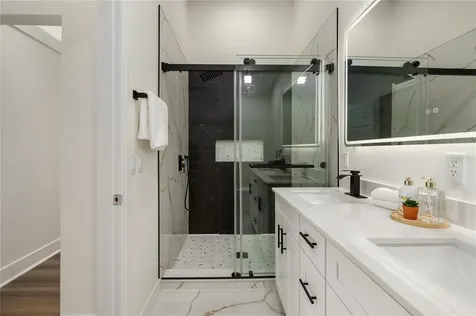 2011 Plainfield Drive Orlando FL 32812