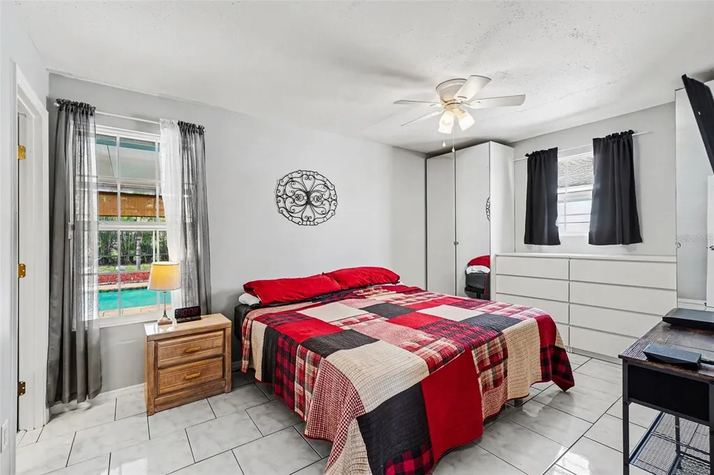 316 SW 19th Terrace Cape Coral FL 33991