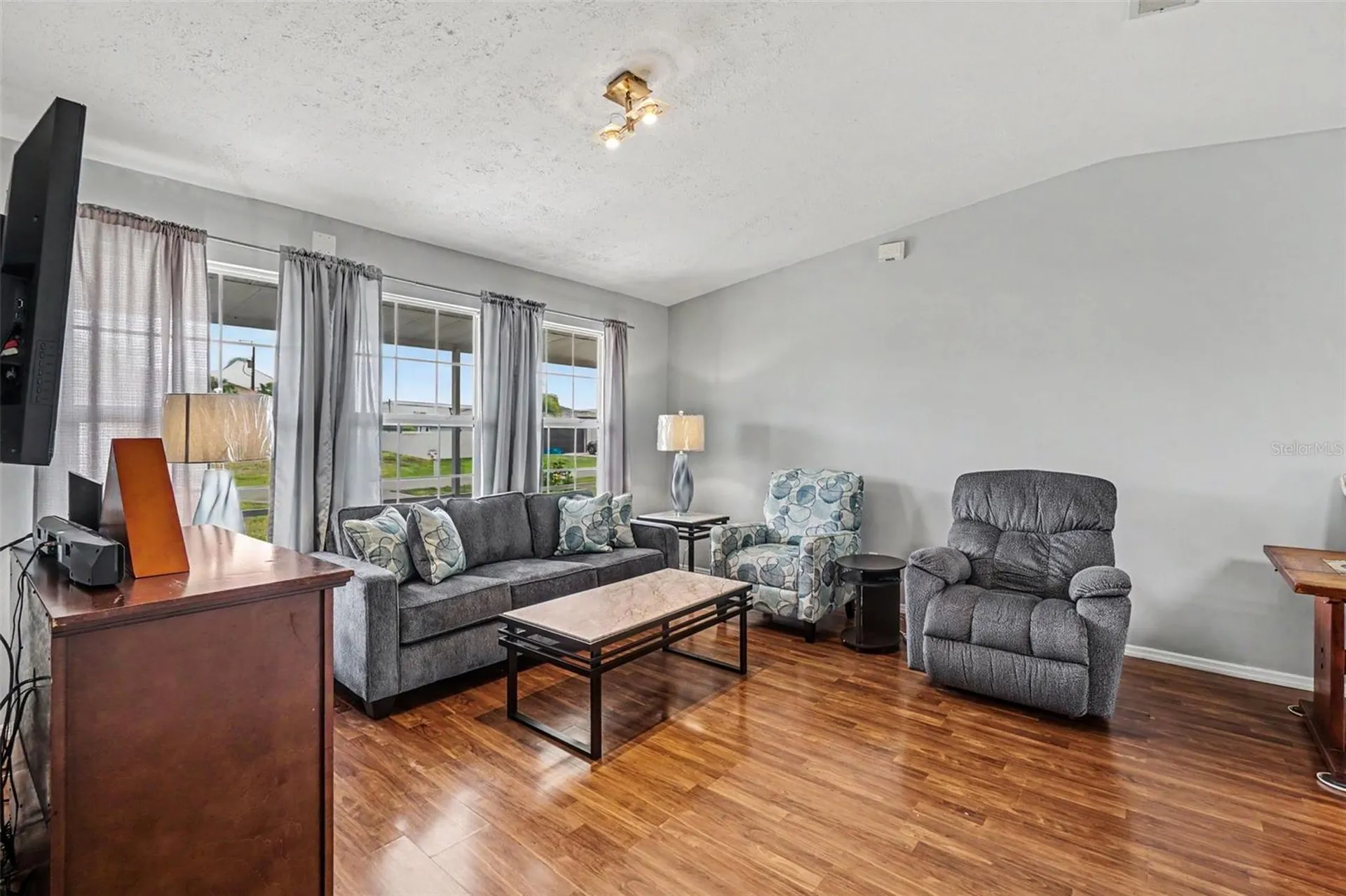 316 SW 19th Terrace Cape Coral FL 33991