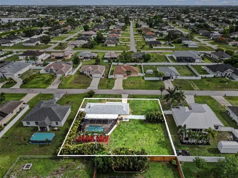 316 SW 19th Terrace Cape Coral FL 33991