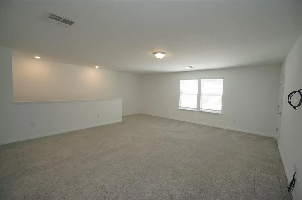 9667 Summers Cay Circle Thonotosassa FL 33592