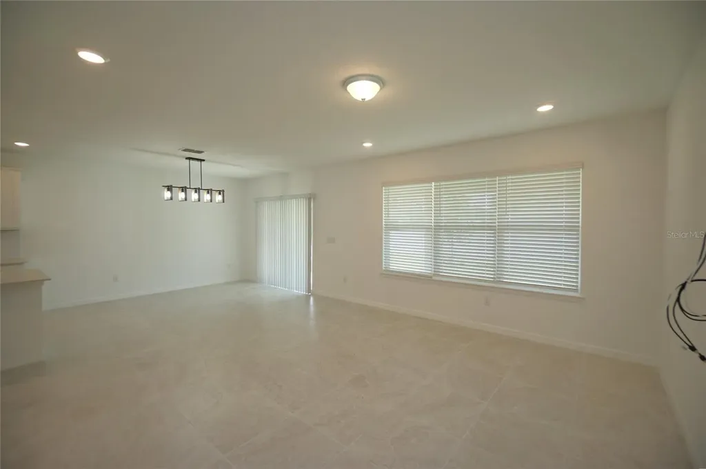 9667 Summers Cay Circle Thonotosassa FL 33592