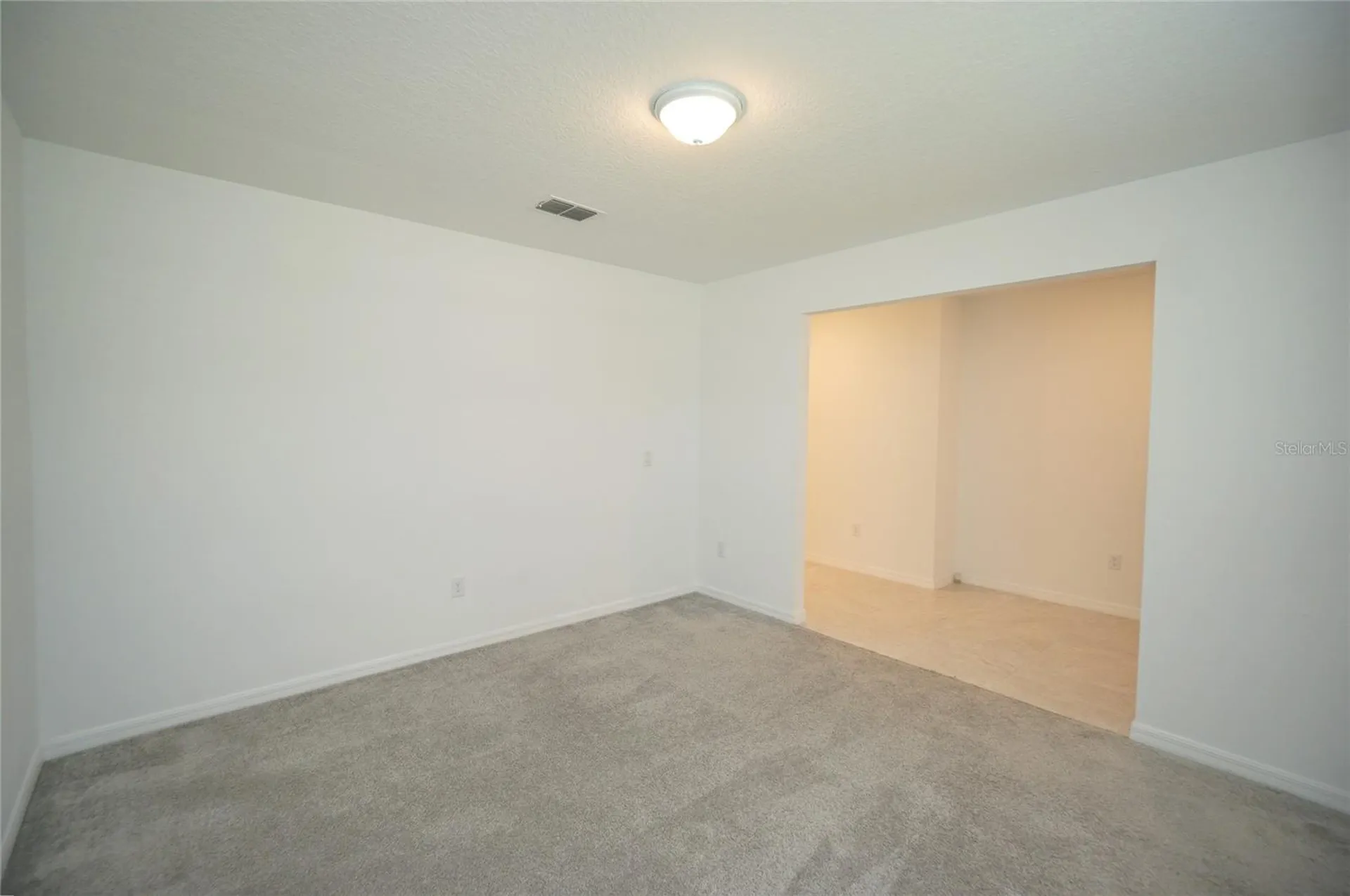 9667 Summers Cay Circle Thonotosassa FL 33592