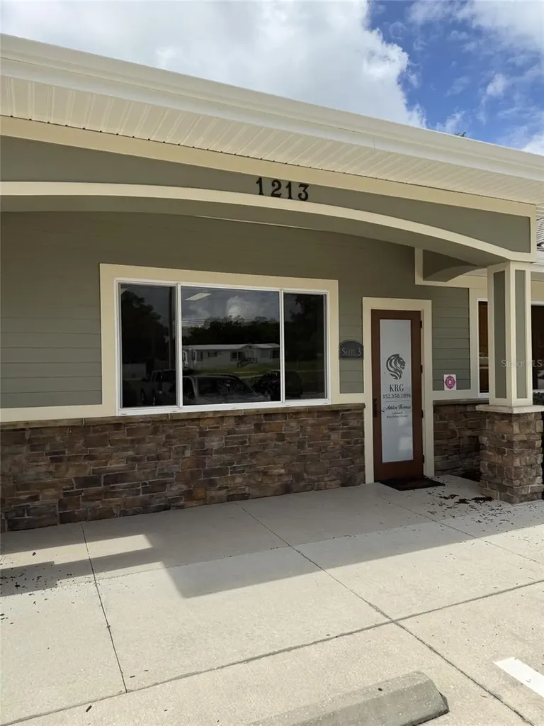 1213 W Miller Street Fruitland Park FL 34731