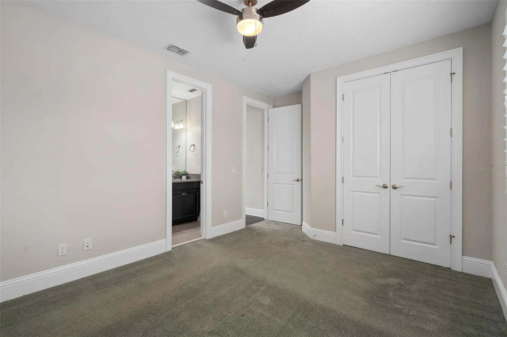 9462 Becker Court Orlando FL 32827