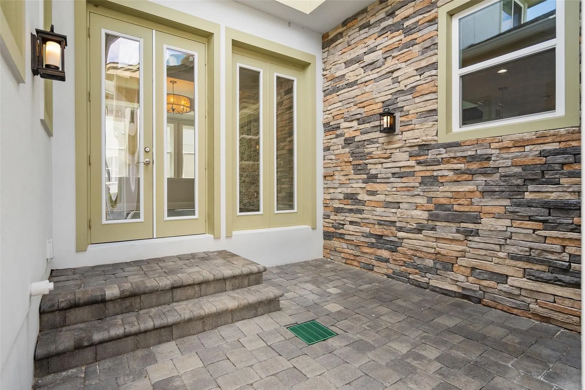 9462 Becker Court Orlando FL 32827