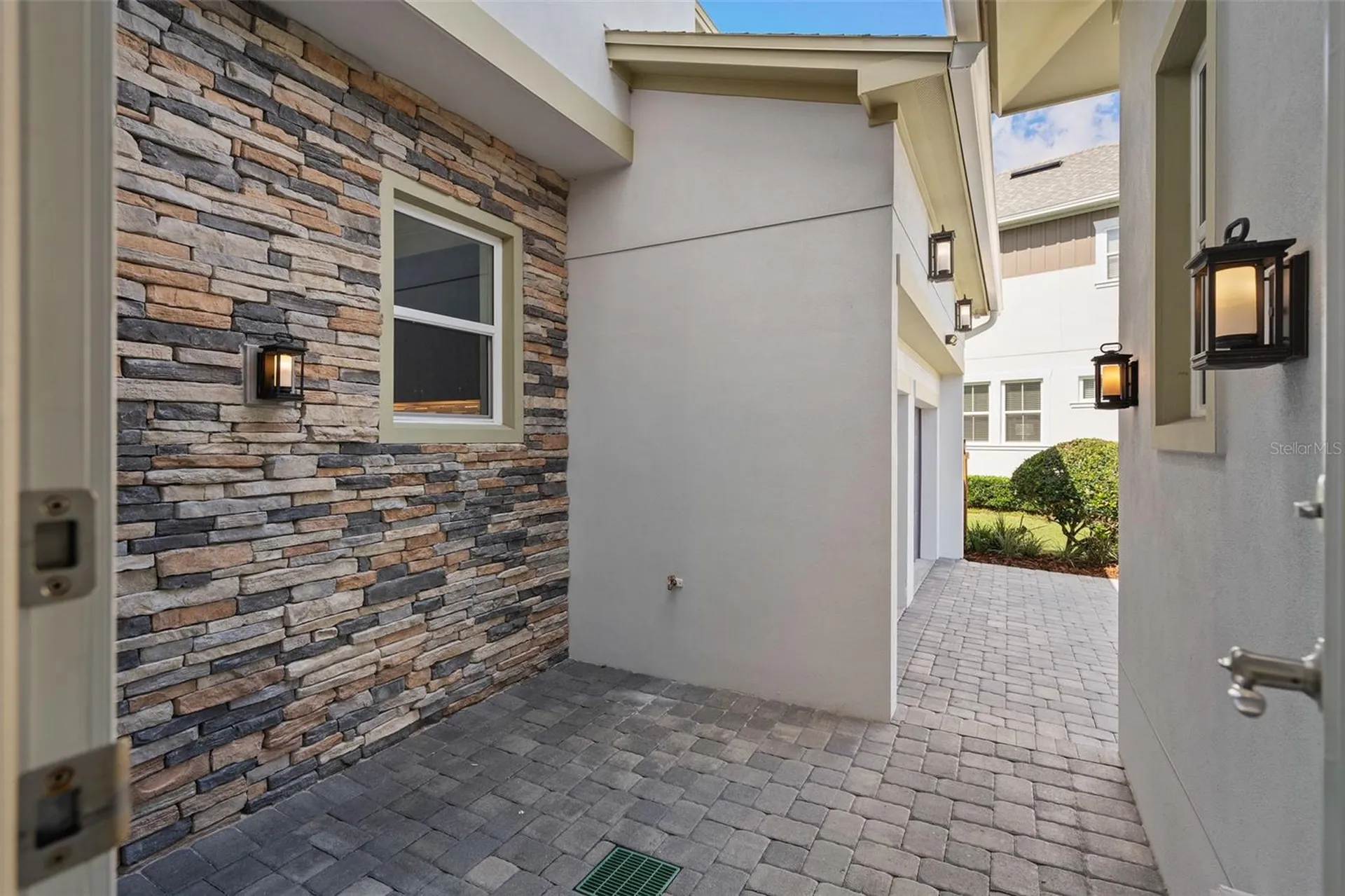 9462 Becker Court Orlando FL 32827
