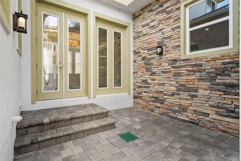 9462 Becker Court Orlando FL 32827