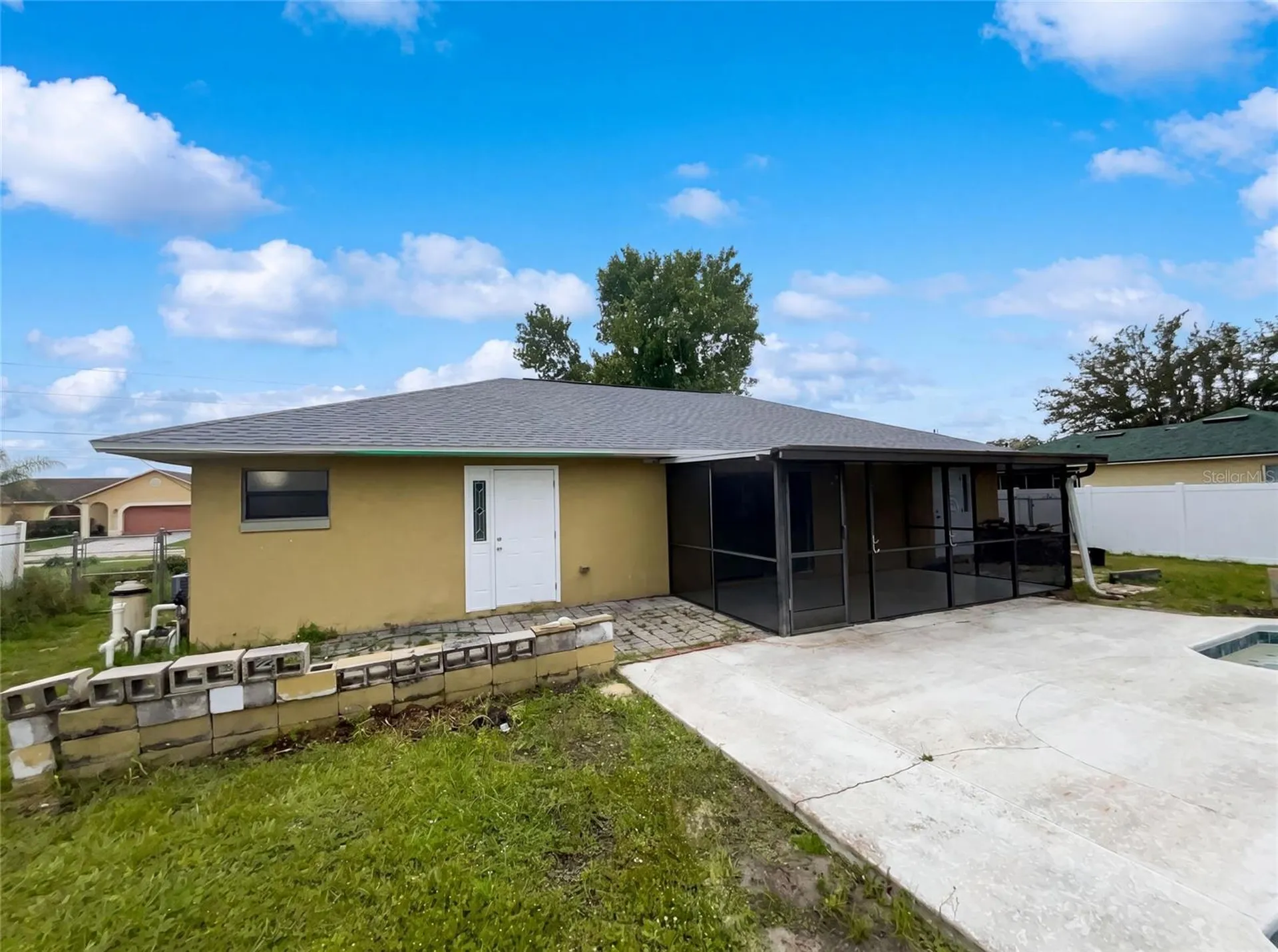 103 Dulverton Way Kissimmee FL 34758