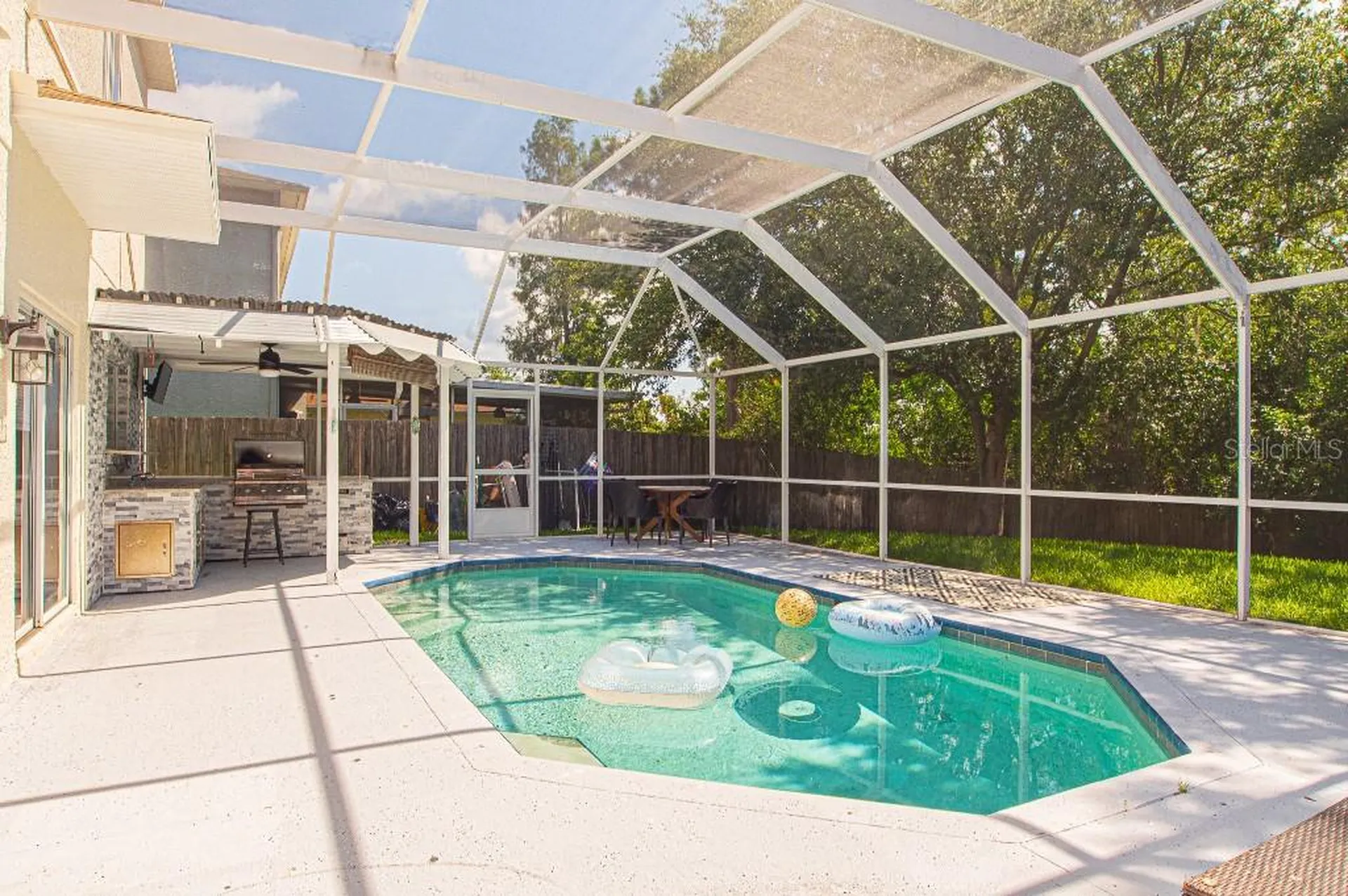 1745 Oak Pond Court Oldsmar FL 34677