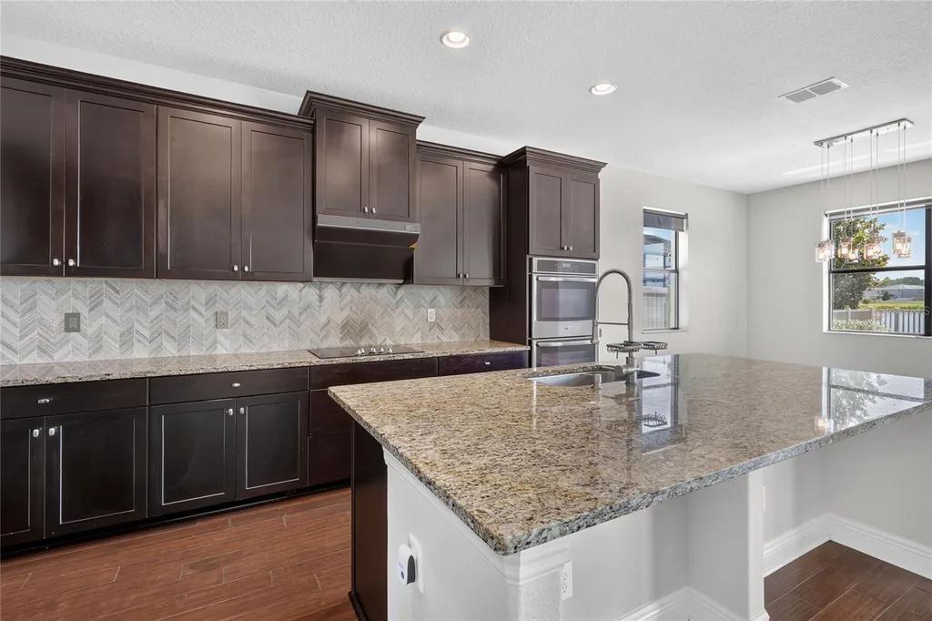 1806 Nature View Drive Lutz FL 33558
