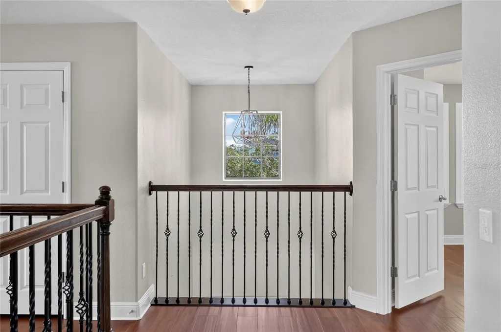 1806 Nature View Drive Lutz FL 33558