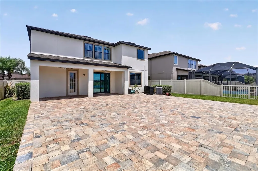 1806 Nature View Drive Lutz FL 33558