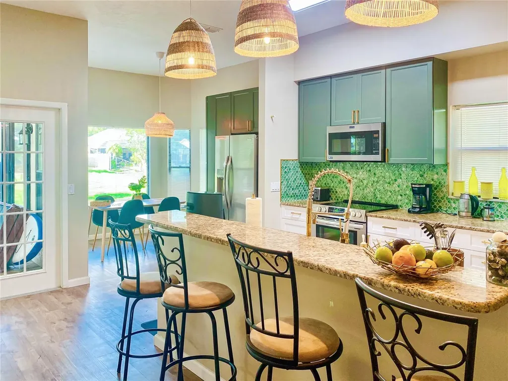 4907 82nd Place E Sarasota FL 34243