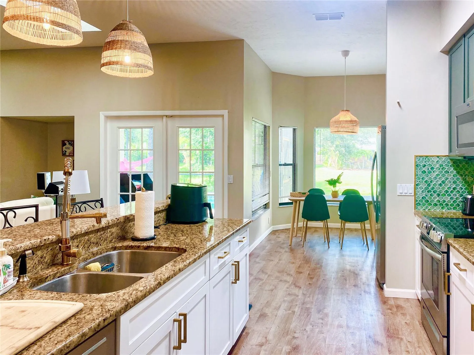 4907 82nd Place E Sarasota FL 34243