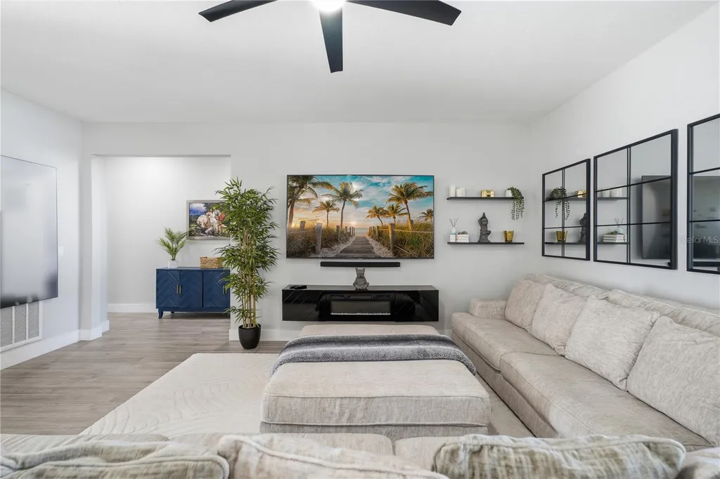 2228 Bancroft Boulevard Orlando FL 32833
