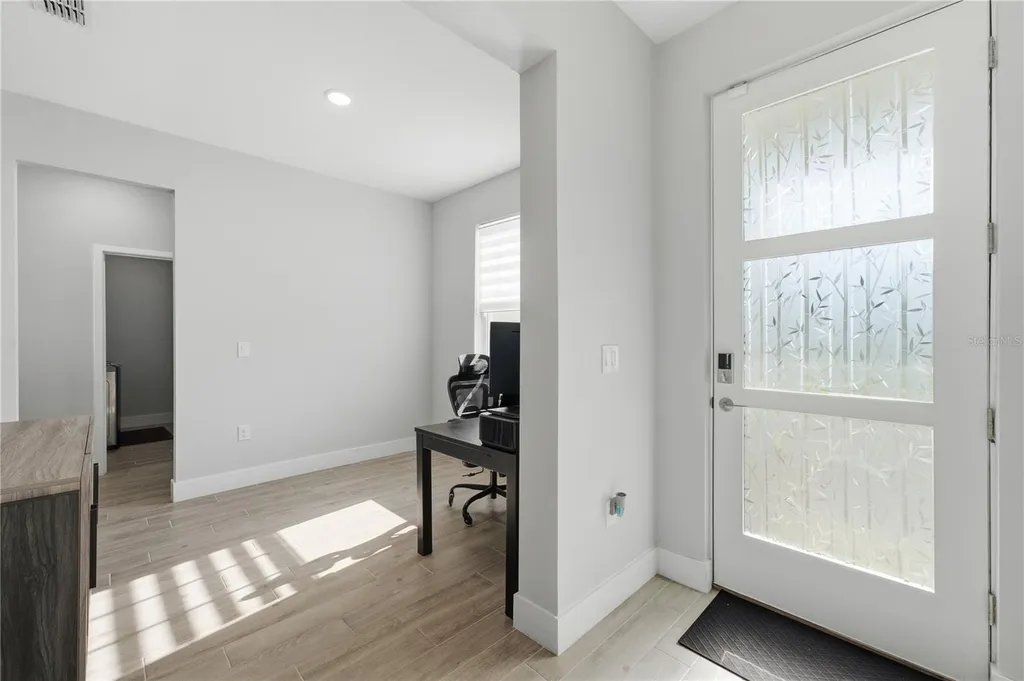 2228 Bancroft Boulevard Orlando FL 32833