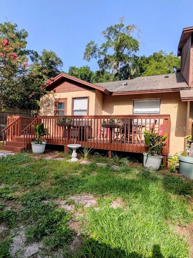 1021 Love Lane Apopka FL 32703