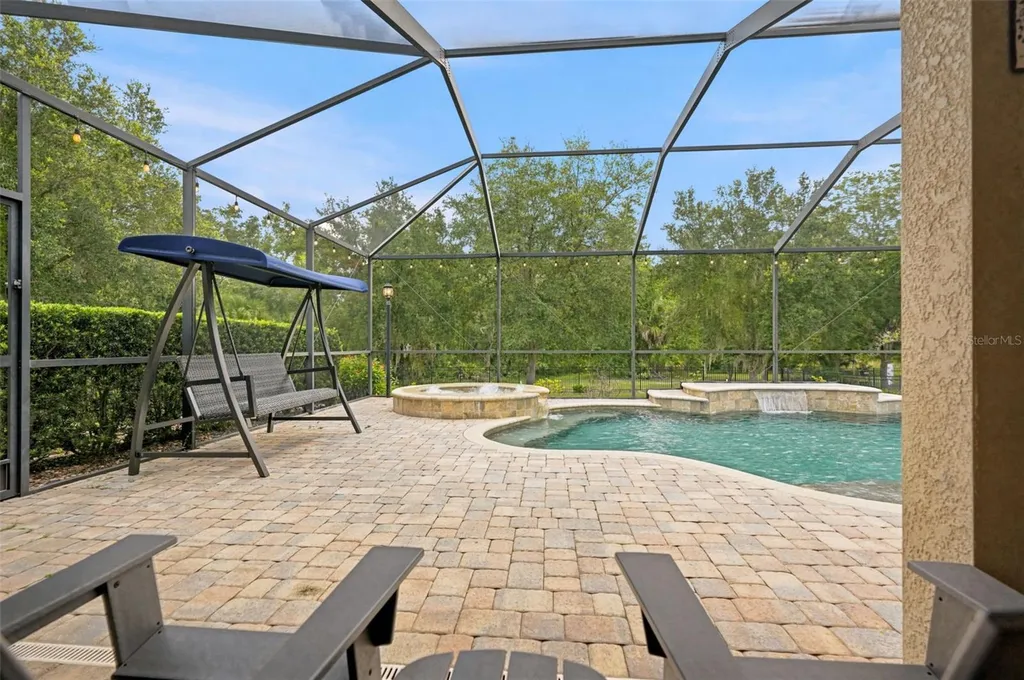 7929 Hampton Lake Drive Tampa FL 33647