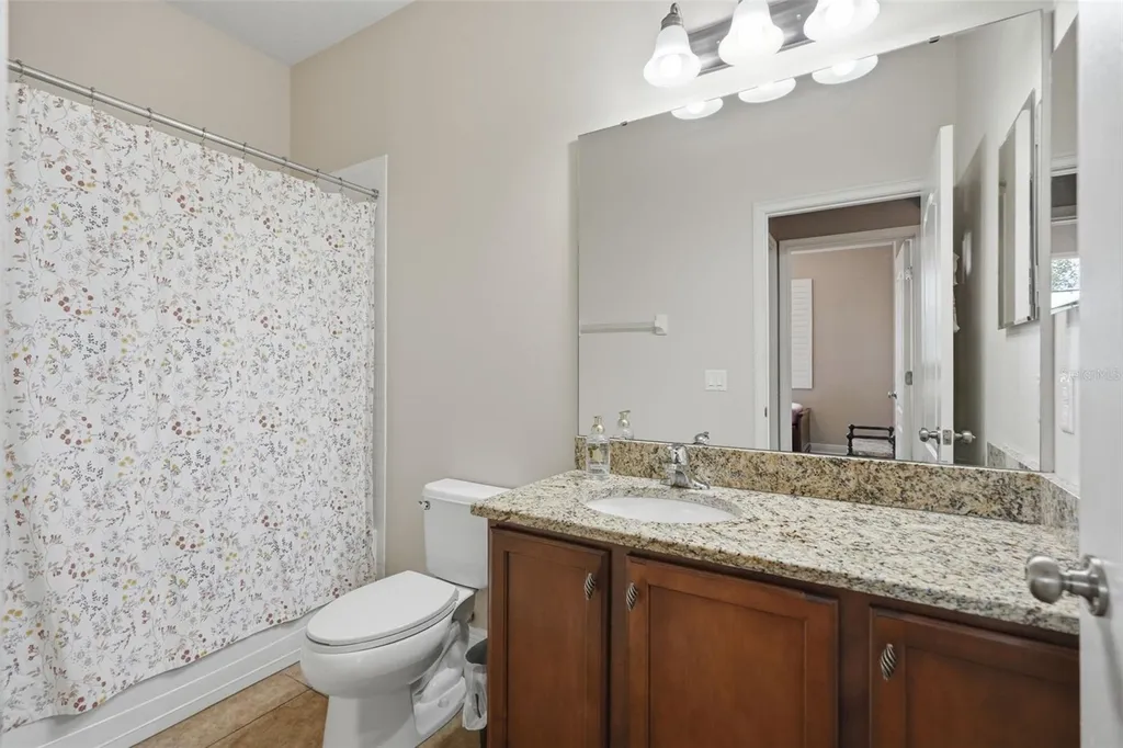 7929 Hampton Lake Drive Tampa FL 33647