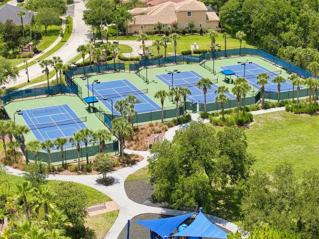 7929 Hampton Lake Drive Tampa FL 33647