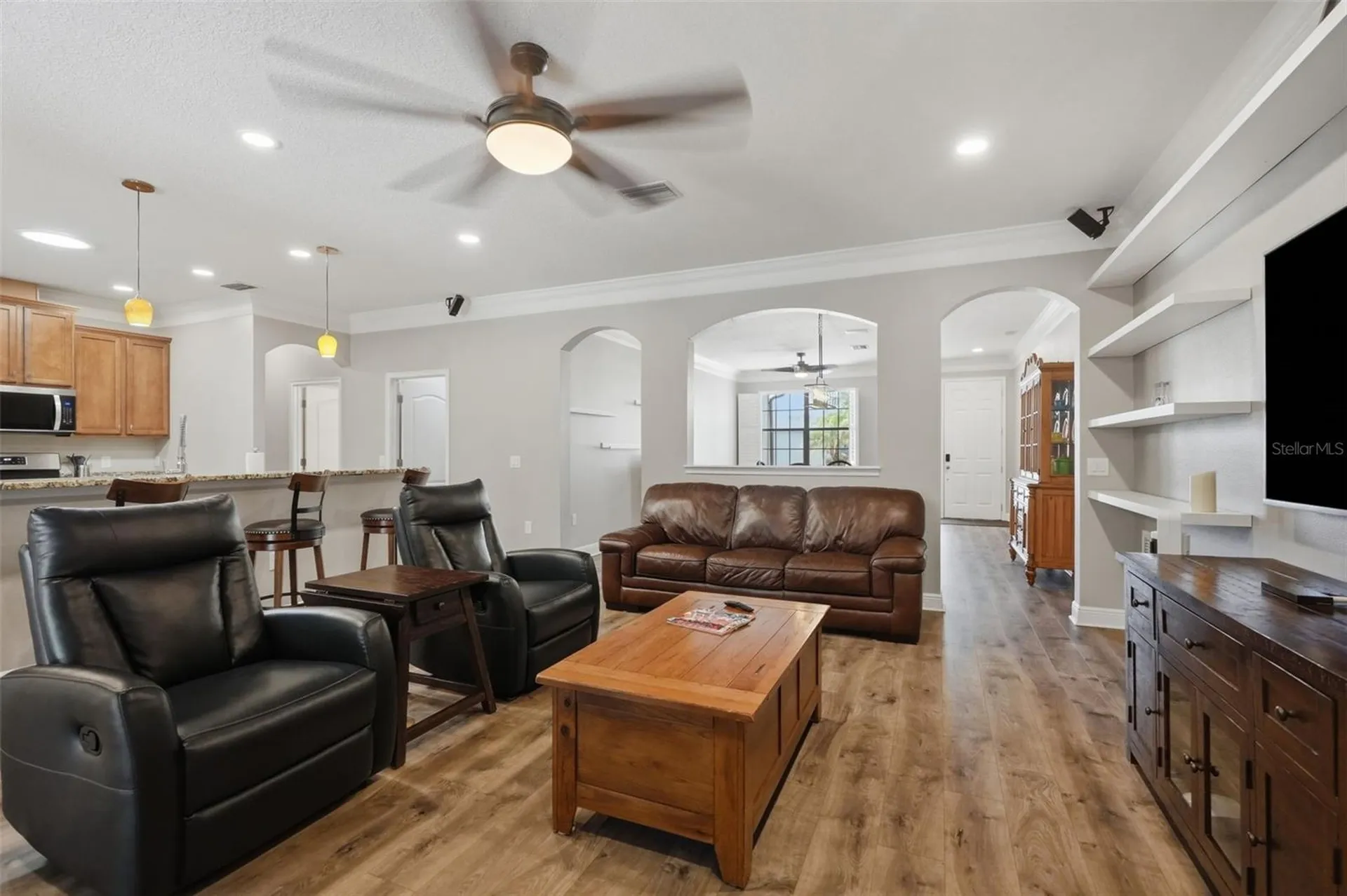 7929 Hampton Lake Drive Tampa FL 33647