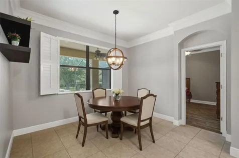 7929 Hampton Lake Drive Tampa FL 33647