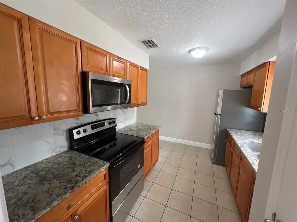 152 Julie Lane Auburndale FL 33823