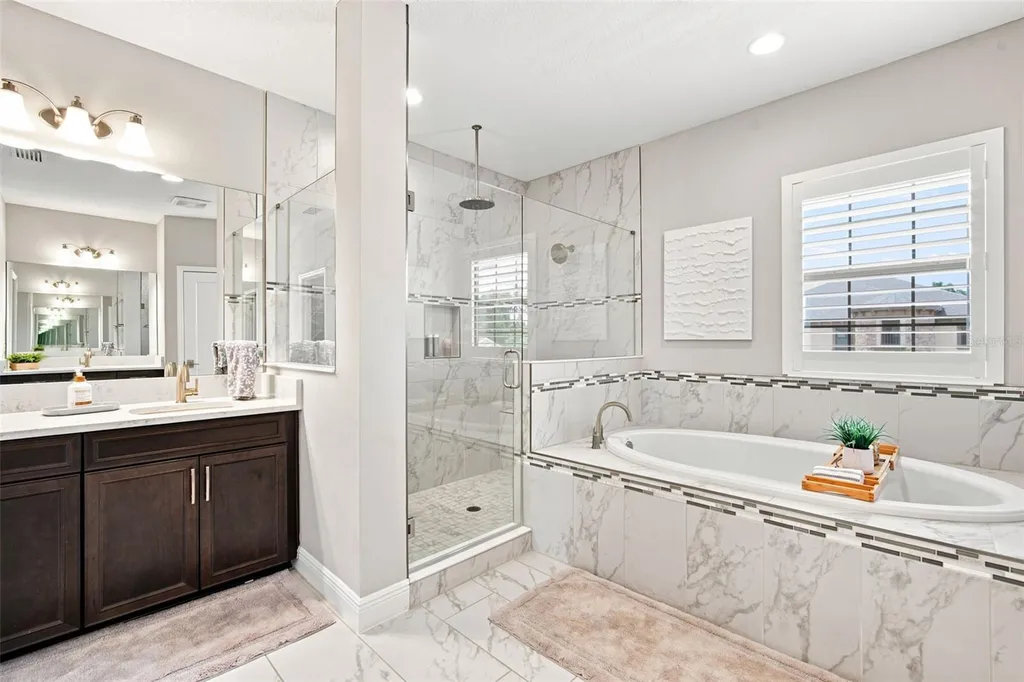 4587 Shoreleaf Loop Valrico FL 33596