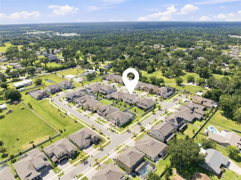 4587 Shoreleaf Loop Valrico FL 33596