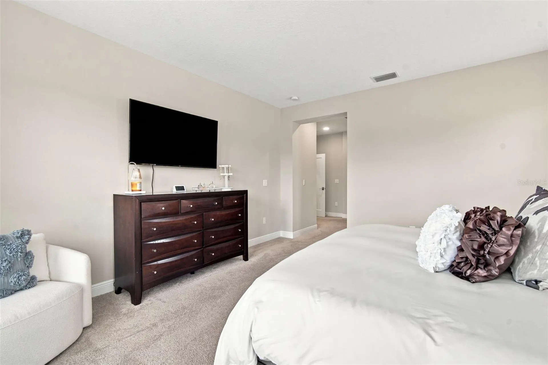 4587 Shoreleaf Loop Valrico FL 33596