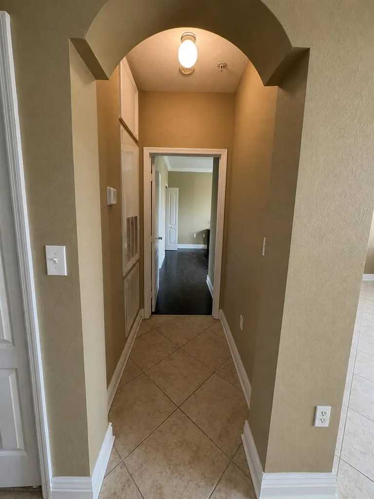 2717 Via Cipriani Clearwater FL 33764